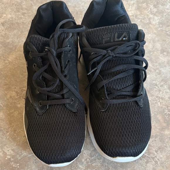 Fila Black Mesh Sneakers - Picture 1 of 3